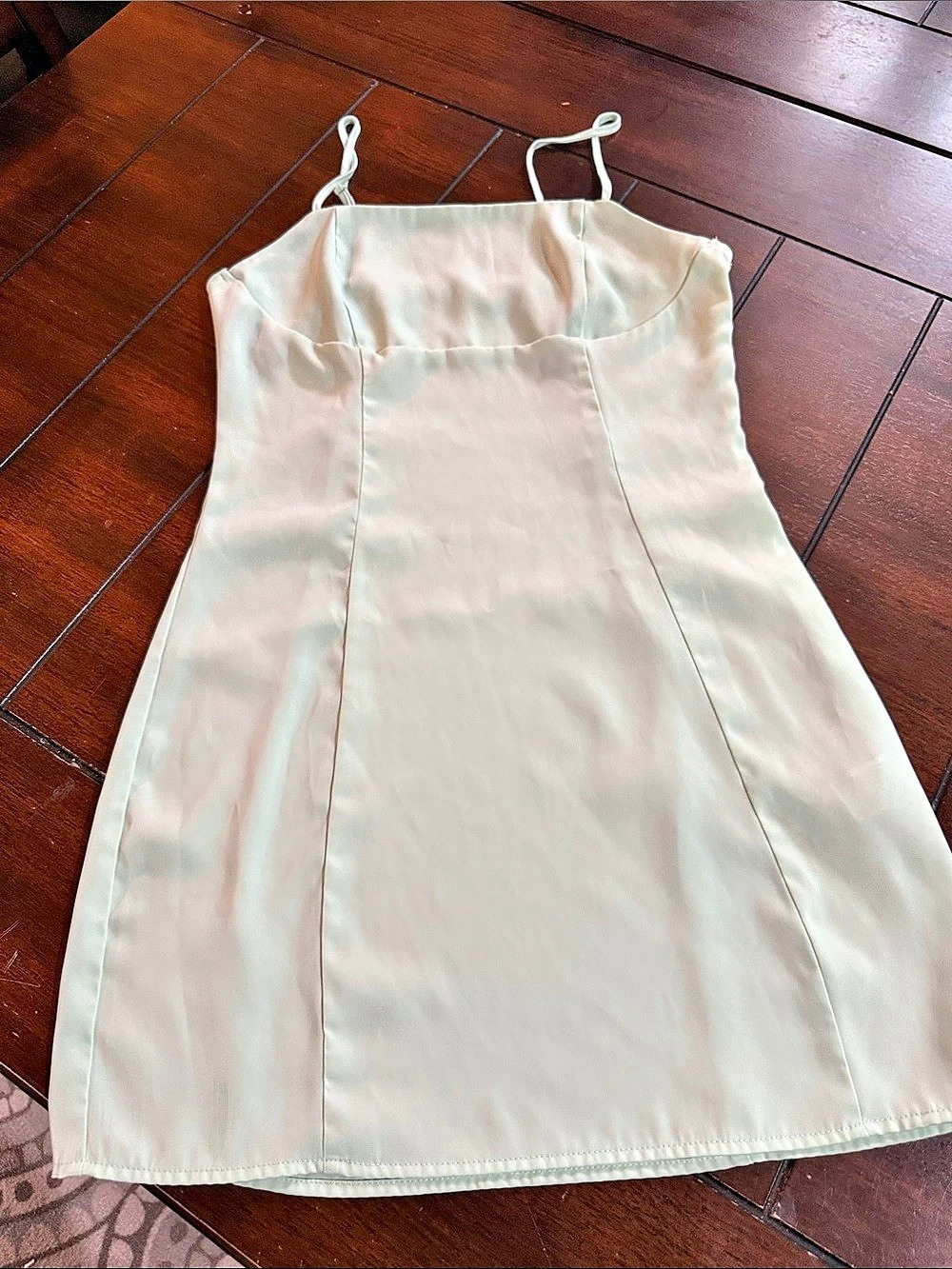 Forever 21 Satin Mini Dress in Green Size Medium Like New